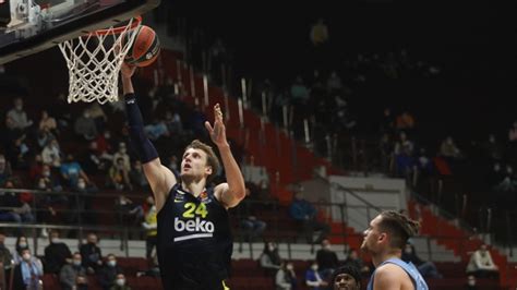 5 şubat çarşamba günü (yarın) tsi̇ 20:00'de yubileyny sports palace ev sahipliği yapıcak. Fenerbahçe Beko'nun konuğu Zenit