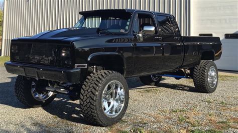 Pin By Jamie Durling On Cool Trucks And 4x4 Chevy Trucks Lifted