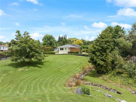 Scott Mathis Agent Website