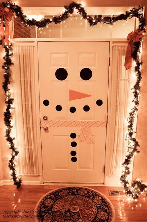 20 Creative Diy Christmas Door Decoration Ideas