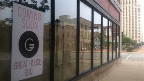 Springfield Il Restaurants Great House Bbq Downtown To Open Downtown