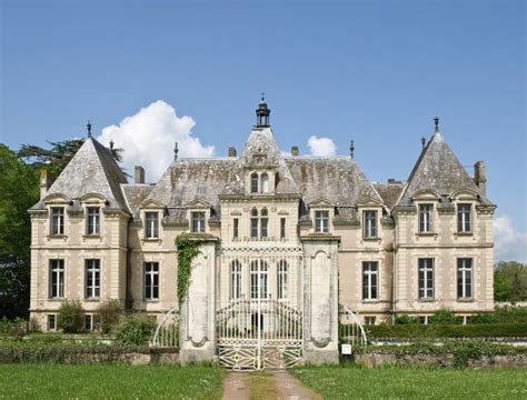 Classic French Castle Stock Photo Image Of Estate Loire 7142492