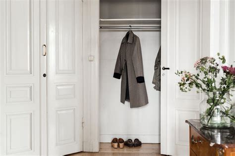 22 Hall Closet Organization Ideas To Conquer Your Clutter