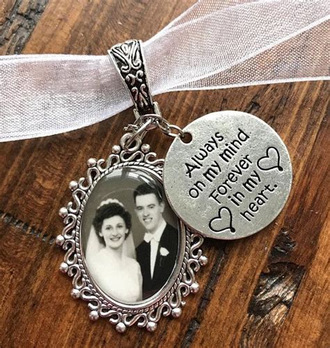 That's why remember me gifts offers personalized memorial gifts to commemorate the life of a cherished loved one who is no longer with us. Memorial Wedding Bouquet Photo charm - Carry the memory of ...