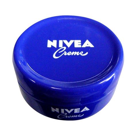 Pelembab nivea yang satu ini bisa memanjakan bibir dan membuat bibir jadi lebih sehat, kenyal dan lembab. Jual Nivea Creme Jar 50 mL Online April 2021 | Blibli