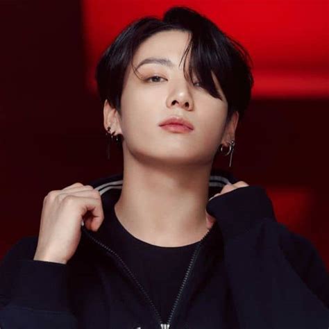 Bts 5 Reasons Why The Army Is Crazy About Jungkook