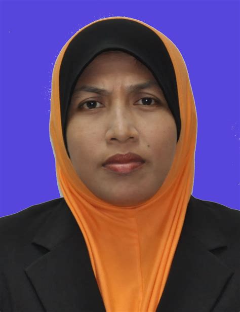 ︎ hamzah daud daros & siti nor. Sekolah Kebangsaan Taman Putra Perdana: Warga kerja SKTPP 2013