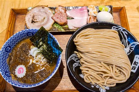 Tomita Ramen Japans No1 Ramen How And What To Order