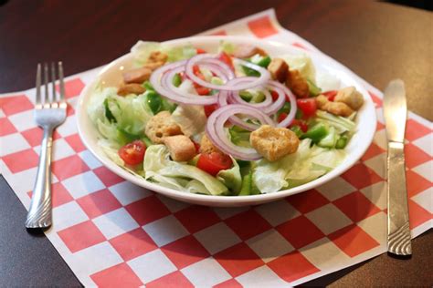 Tossed Salad Menu Spikes Pizza And Grocery Pizza Restaurant In