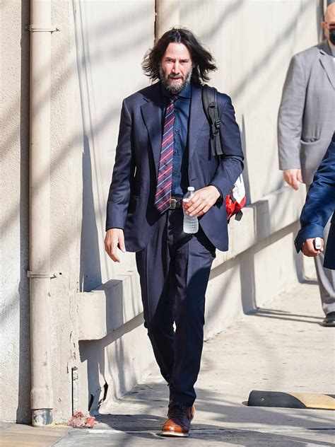 Heres To Keanu Reevess No Frills Navy Suit Gq