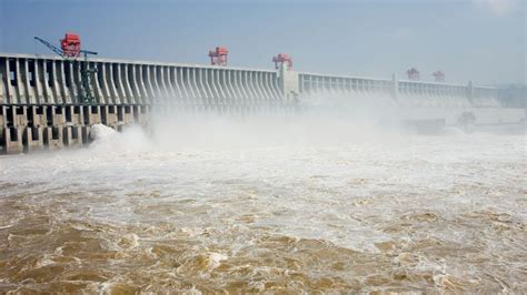 The Chinese Are Obsessed With Building Giant Dams Bbc Future