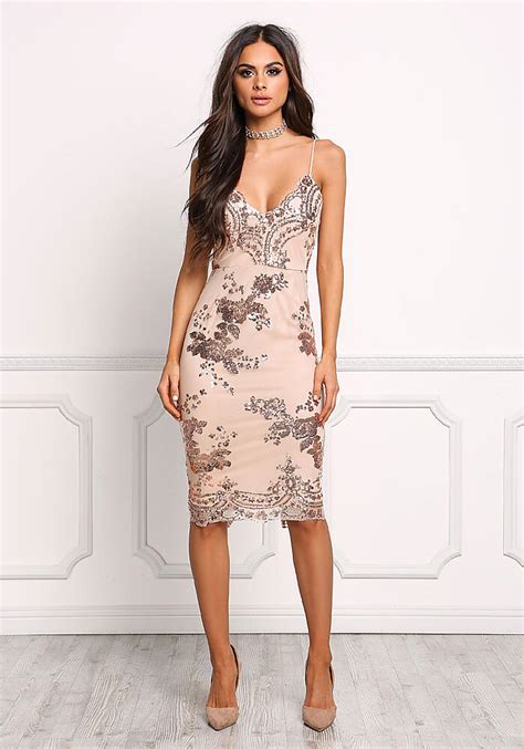 Rose Gold Sparkly Bodycon Dress Casual Outfit Ideas For Teenage Girl