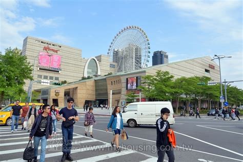 See more of 港久燒臘 停業中 on facebook. 美麗華影城爆紛爭 淡海竟掃到颱風尾 LIFE生活網