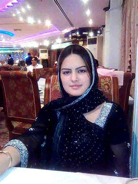Pak Singer Ghazala Javed Shot Dead In Peshawar India Today
