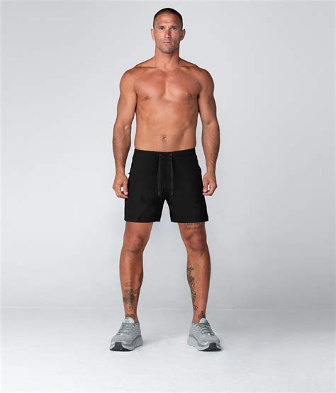 Born Tough Plain 7 Inch Inseam Bodybuilding Shorts For Men Black