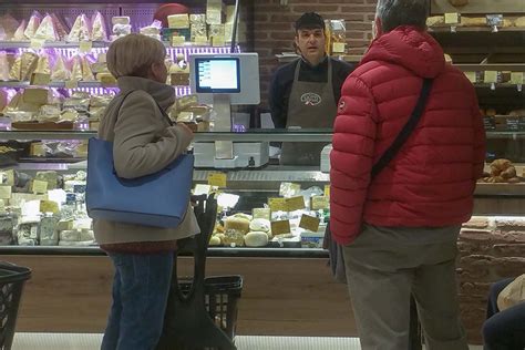 Ora verifichiamo come trovare posizioni aperte nell'aeroporto di palermo a cui inviare il curriculum vitae. Arredamento Alimentari Ciotti Antichi Sapori Bastia Umbra ...