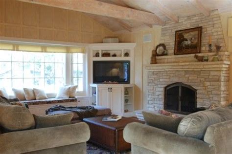 corner tv next to fireplace | For the Home | Pinterest ...
