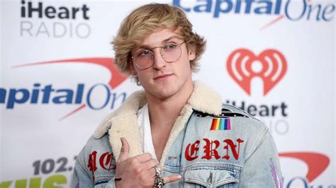 Youtube Star Logan Paul Apologizes For Video Of Apparent Suicide Vi