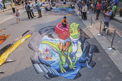 Photos Detailed Brilliant And Stunning Chalk Murals Line The Streets Of