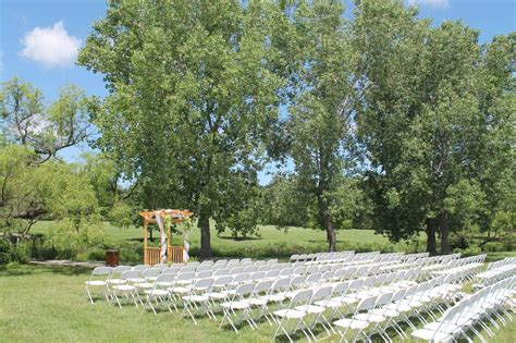 Dyck Arboretum Of The Plains Venue Hesston Ks Weddingwire