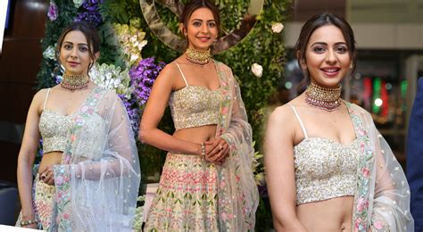actress rakul preet singh photos saina nehwal wedding reception