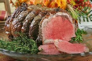 Arrange the vegetables on the serving platter around the roast. How to Cook a Prime Rib Roast in a Crock-Pot With ...