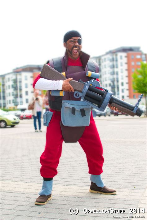 Team Fortress 2 Cosplay Telegraph