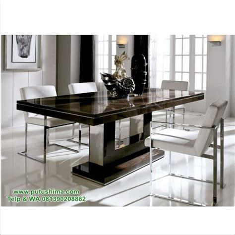 Diproses langsung oleh tenaga tenaga ahli di perusahaan kami karya. Meja Makan Mewah Jati Minimalis | Putushima Furniture