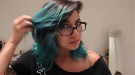 Manic panic atomic turquoise hair experiment. Atomic Turquoise Hair (Manic Panic) - YouTube
