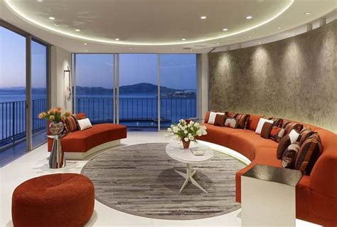 San Francisco Apartment With Circular Living Room Design