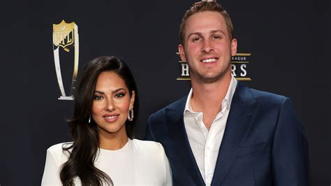 Jared Goffs Future Wife Christen Harper Slid Into Lions Qbs Dms