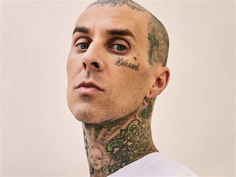 Travis barker has added to his huge collection of tattoos with a tribute to one of his favorite movies, true romance. Travis Barker Net Worth 2020: Age, Height, Weight, Wife, Kids, Bio-Wiki | Wealthy Persons