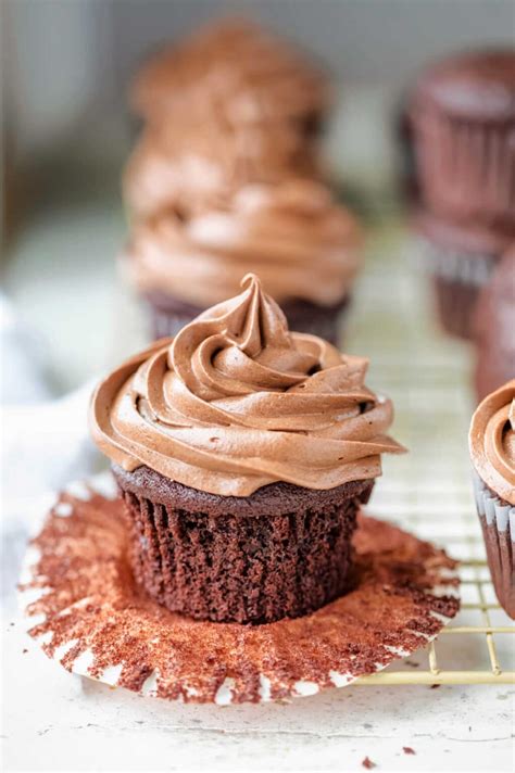 Chocolate Cream Cheese Frosting Recipe I Heart Eating