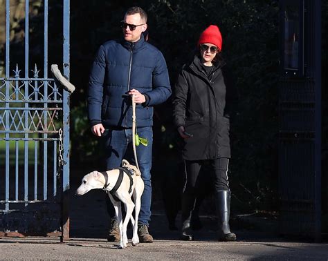 Downton Abbeys Michelle Dockery Engaged To Jasper Waller Bridge