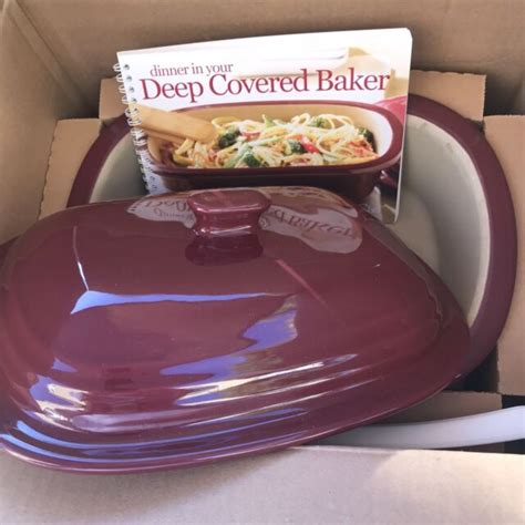 Pampered Chef Deep Covered Baker Pan With Lid 1321 Cranberry