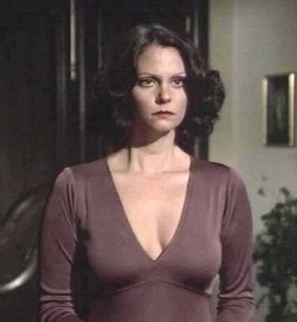 Nude Pictures Of Lesley Ann Warren Which Will Cause You To Surrender