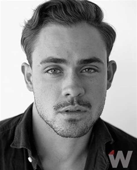 Pin By Hannah Tan On Dacre Montgomery Dacre Montgomery Hot Actors