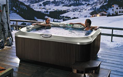 With jacuzzi® hot tubs, you'll never have to worry about quality. Hot Tub Reviews and Information For You: Relax In a ...