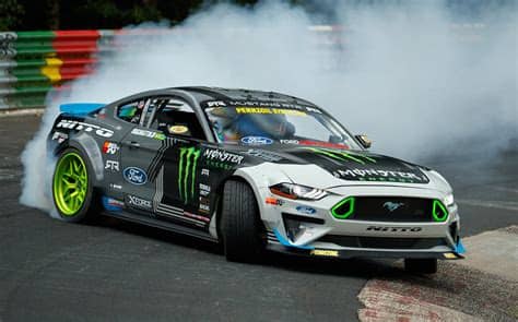 Video: Ford Mustang drifts the entire Nürburgring