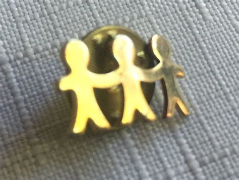 Holding Hands Pin People Lapel Pin People Pin Three People Etsy