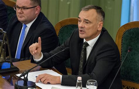 Intenzív osztályra került fekete dávid kéthónapos kisfia. Hírek Ma - Megtalálta a Fidesz Borkai lehetséges utódját