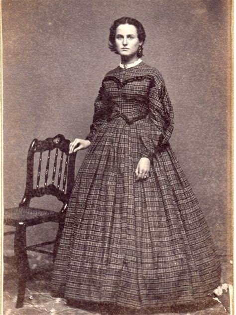 Civil War Era Beauty Via Civil War Fashion Civil War Dress 1860
