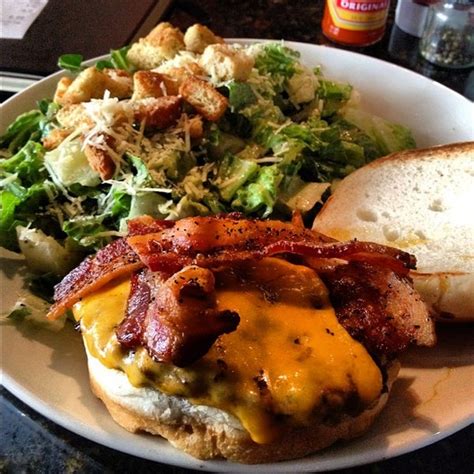 My meals are nutrient dense, served in an inviting environment with attentive service. Black Walnut Cafe - Sugar Land - American Restaurant