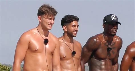 Love Island S Curtis Admits He Almost S Himself After Lifting Maura In Challenge Mirror
