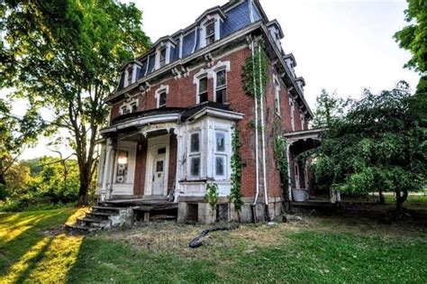 Abandoned American Homes You Can Buy Old House Dreams Fixer Upper