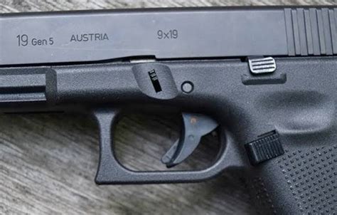 Glock 19 Review Discover The Ultimate 9mm Pistol Craft Holsters