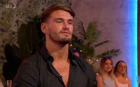 Love Islands Jay Younger Addresses Jacques And Antigoni Romance