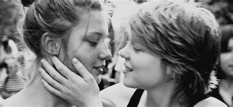 A Via Tumblr Lgbt Love Lesbian Love I Love My Son Girls In Love Adele Exarchopoulos Blue