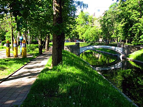 10 Best Central Moscow Parks To Escape The Summer Heat Russia Beyond