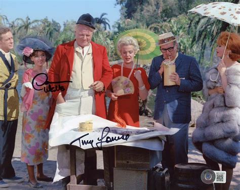 Gilligans Island Cast Tina Louise And Dawn Wells Signed 8x10 Photo
